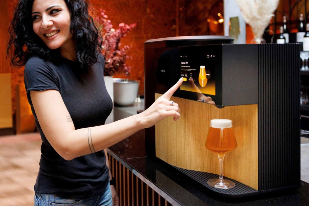 Woman using Bar.on beer printer